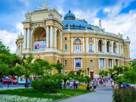Adım Adım Ukrayna Turu Lviv Gidiş, 